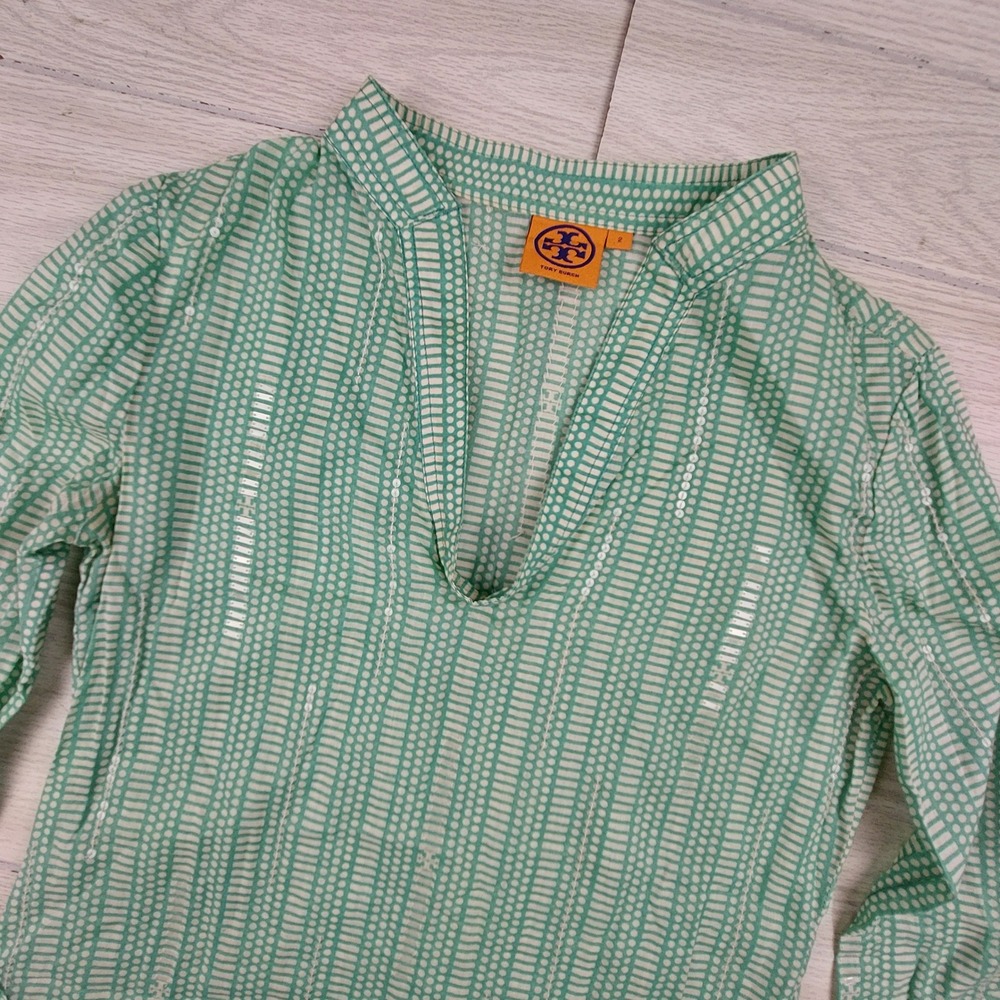 Tory Burch Tunic Top Womens 2 Green White Sequin Geometric Split V-Neck Cotton